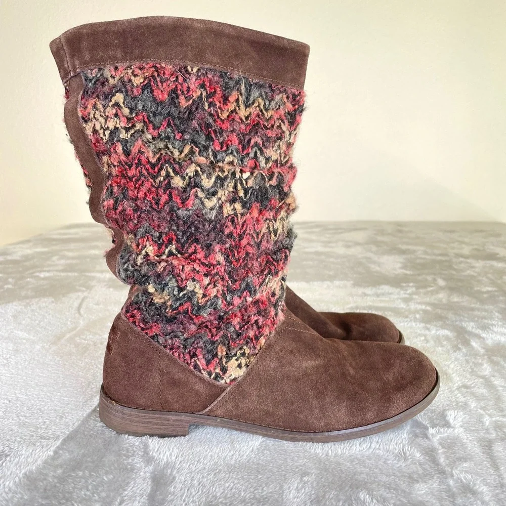 TOMS Nepal Boots Womens Sz 9 Brown Suede Boho Southwestern Slouch‎ Fabric Grunge